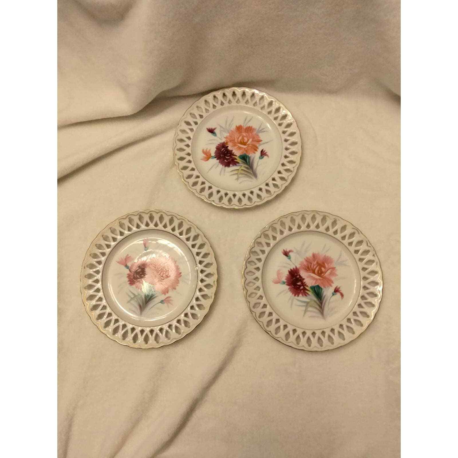 Hand Painted Japan Vintage porcelain gold lace edge floral plates-Set of 3