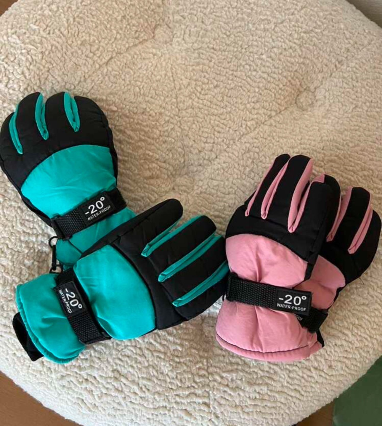 Kids gloves