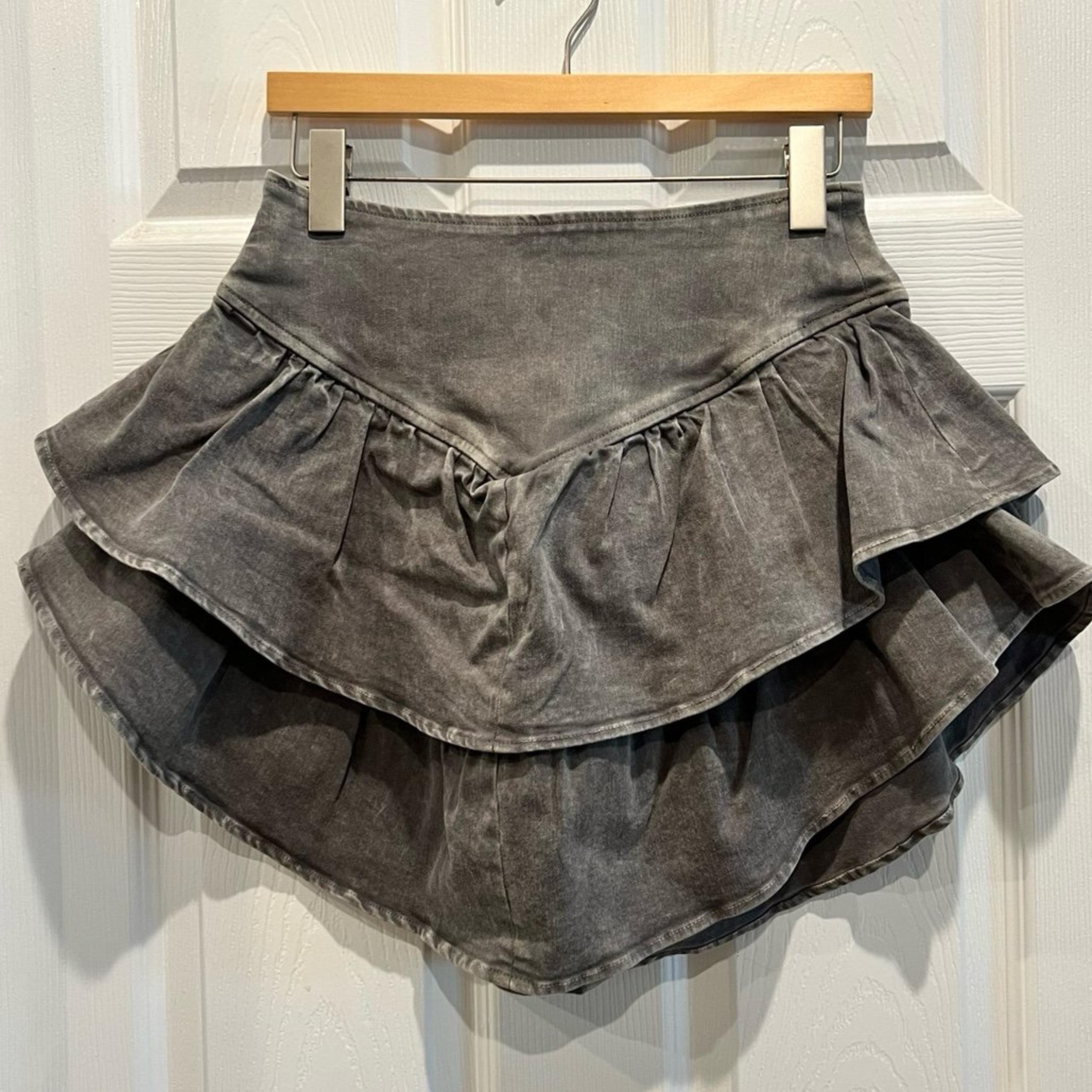 NWT WILDFOX Denim Utility Mini Skirt in Dune (Gray)