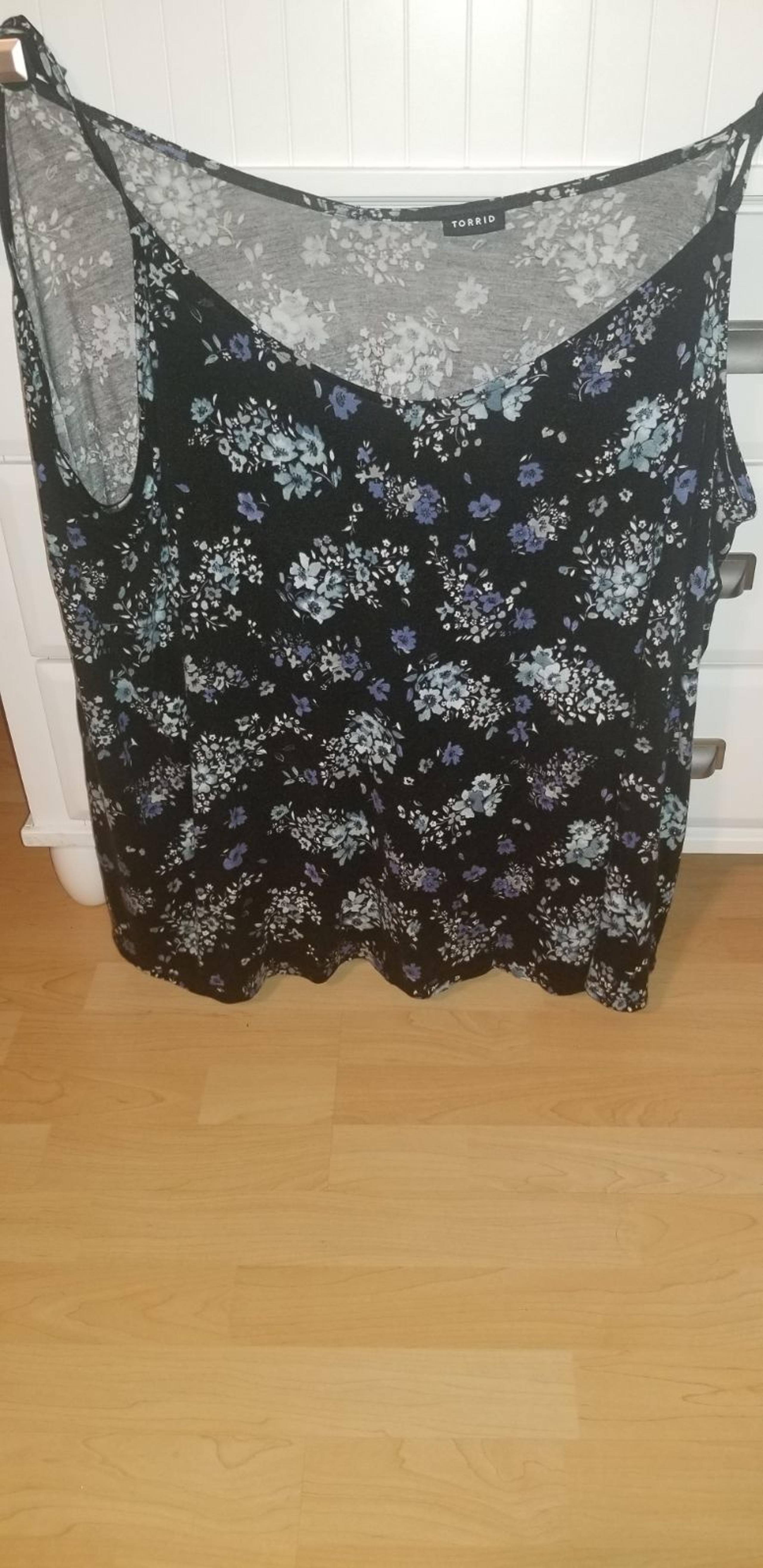 2 Torrid size 5 floral tops