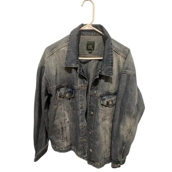 Women's size large Wild Fable jean jacket with buttons medium wash