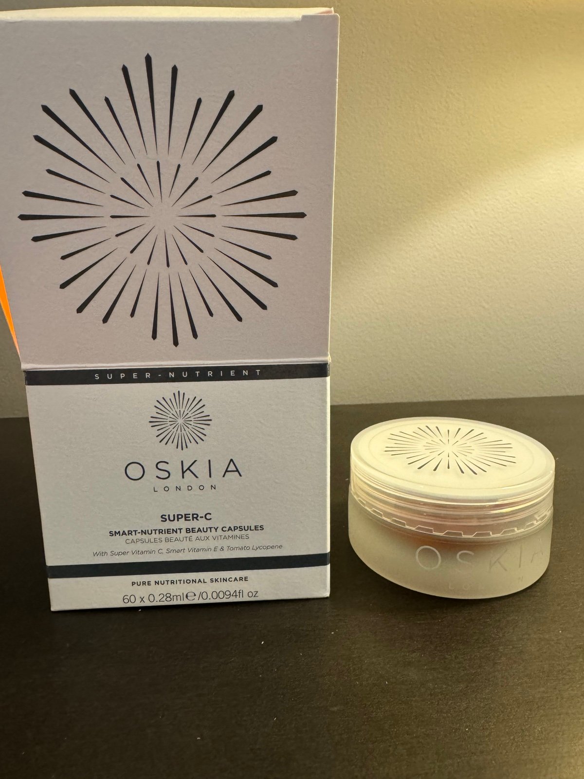 Oskia Super C Smart Nutrient Beauty Capsules 60 pieces Full Size NIB