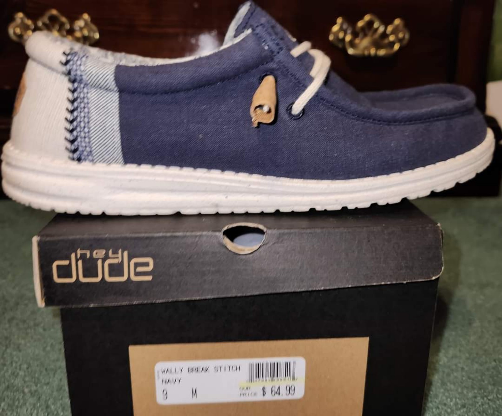 Hey Dudes Wally Break Stitch Navy - size 9M