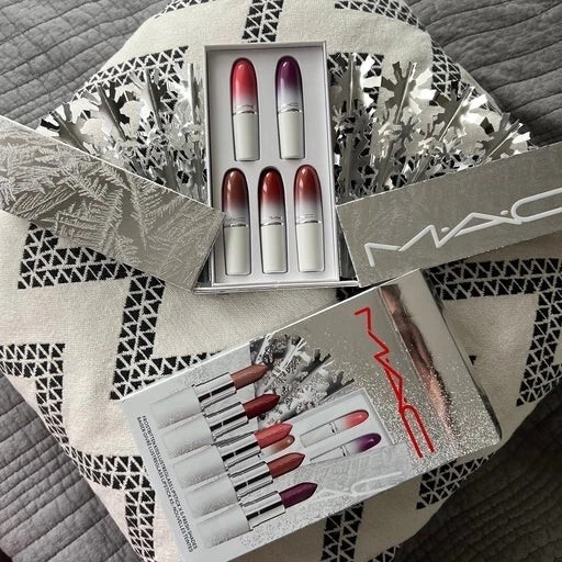MAC Frostbitten Kiss Lustreglass Lipstick 5 Piece Gift Set NEW