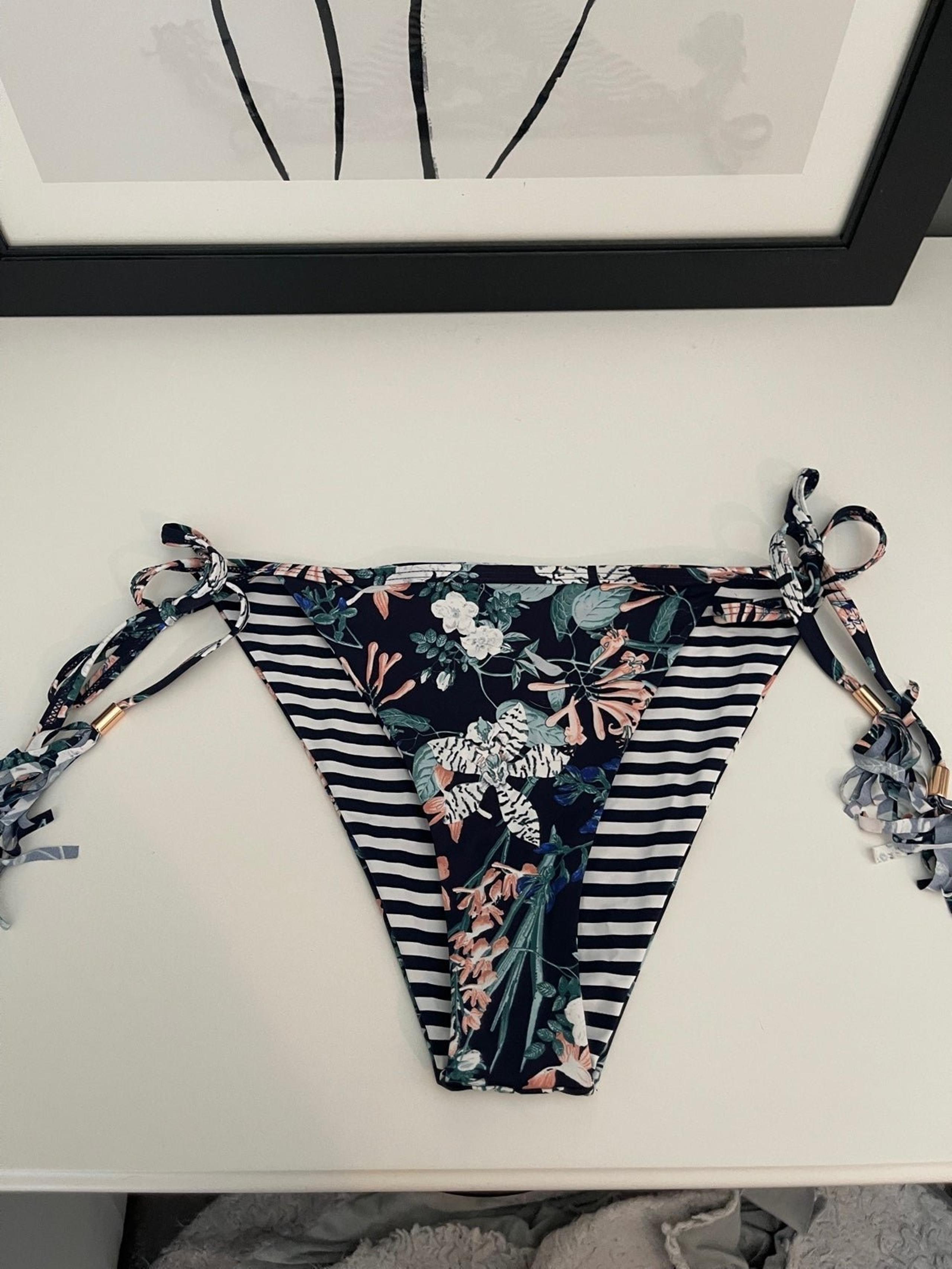 Tart Collections reversible bikini bottom