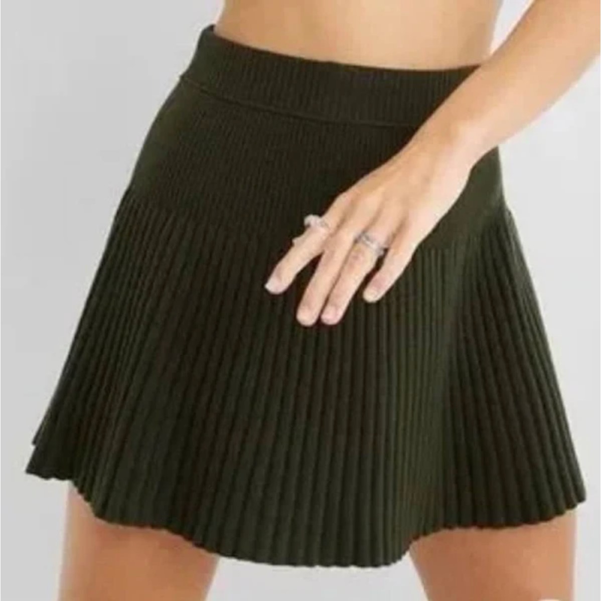 Aerie Take Charge Pleated Sweater Mini Skirt Knit Olive Petal Green M Medium