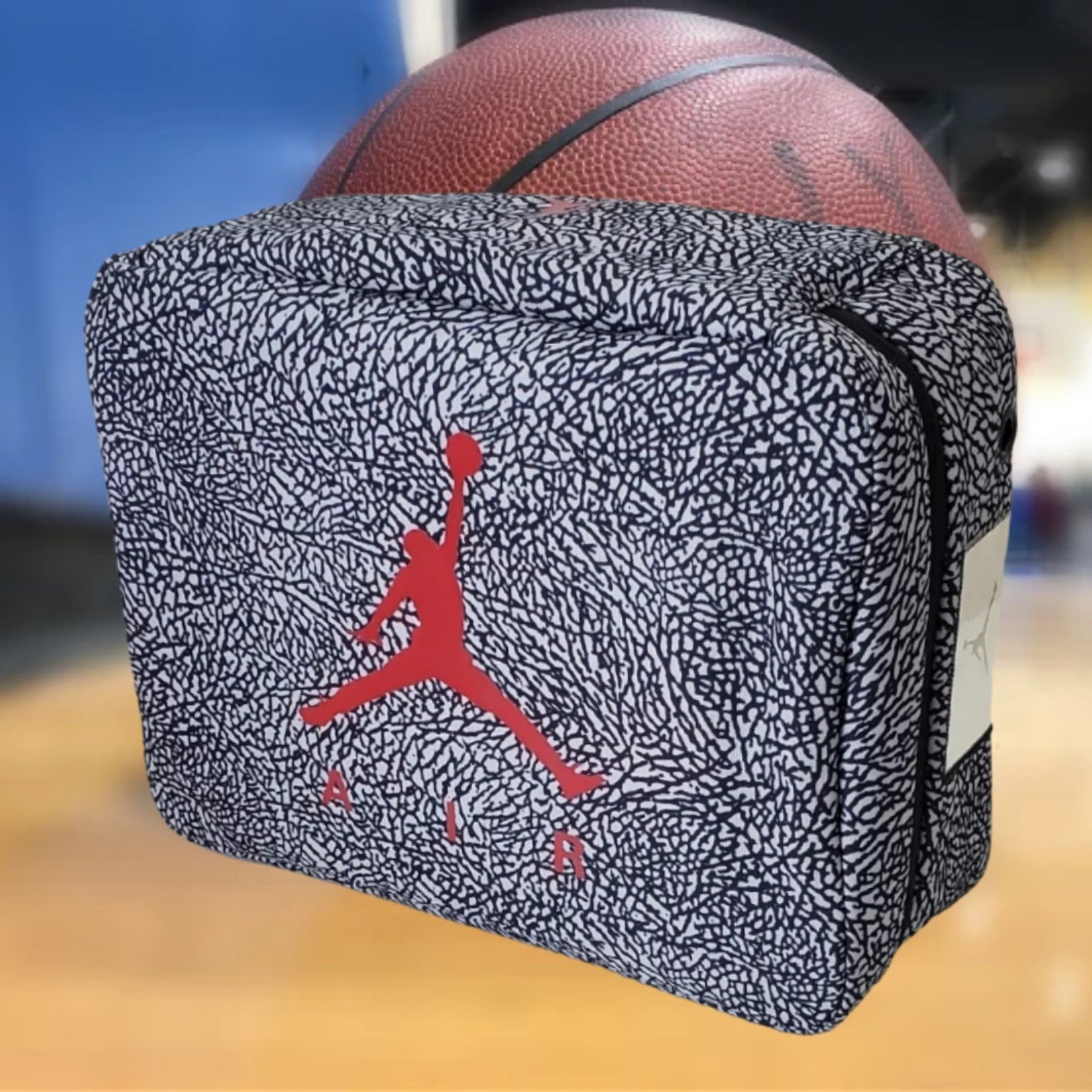 【NIKE】Jordan Air All Over Print Small Items Bag NIKE AIR JORDAN TRAVEL SHOE BOX BAG LARGE ELEPHANT PRINT