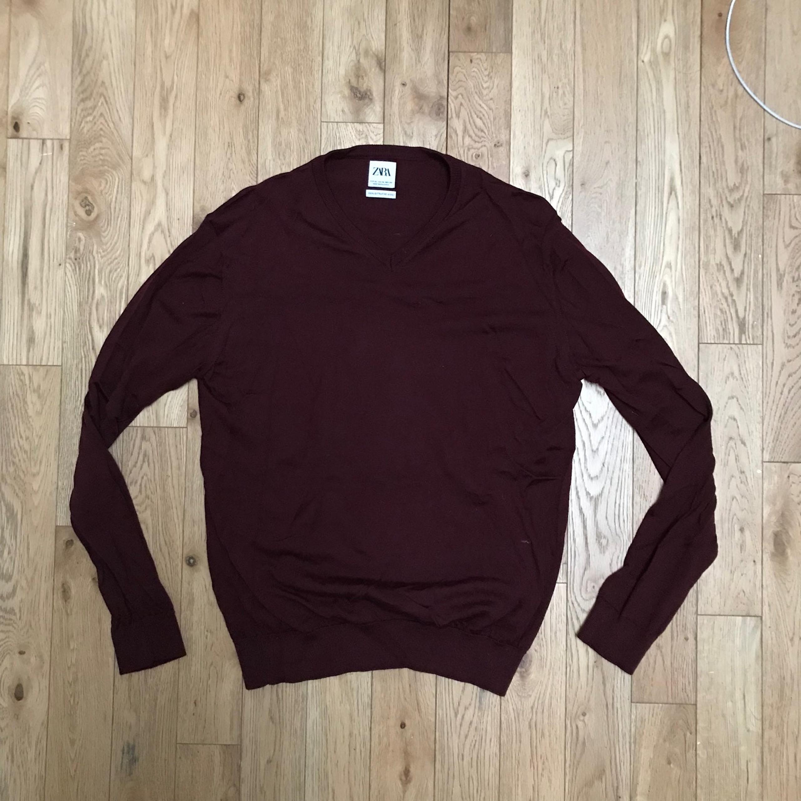 Zara man merino wool sweater v neck size XL
