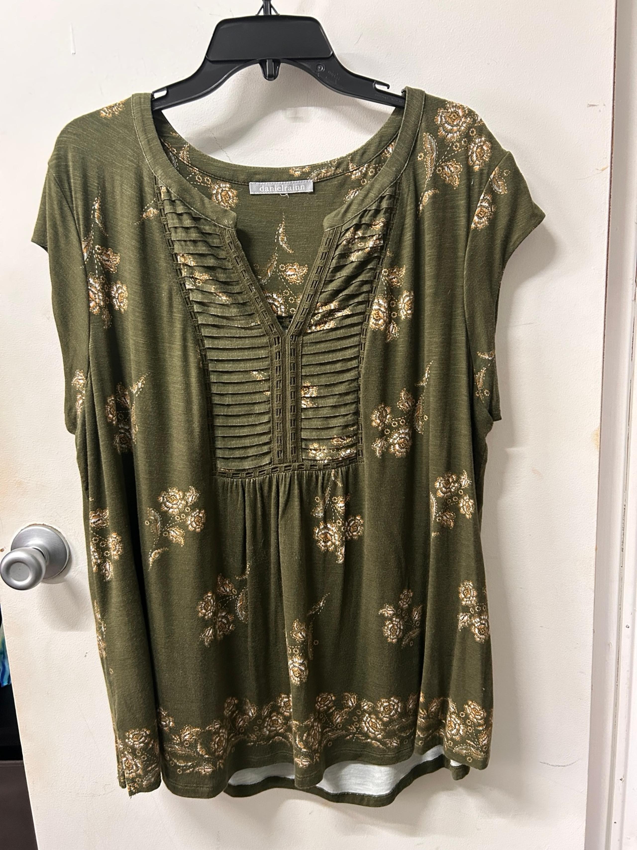Women’s Army Green Floral Cotton Top 3X 22W 24W 26W 60”-54” chest - Daniel Rainn