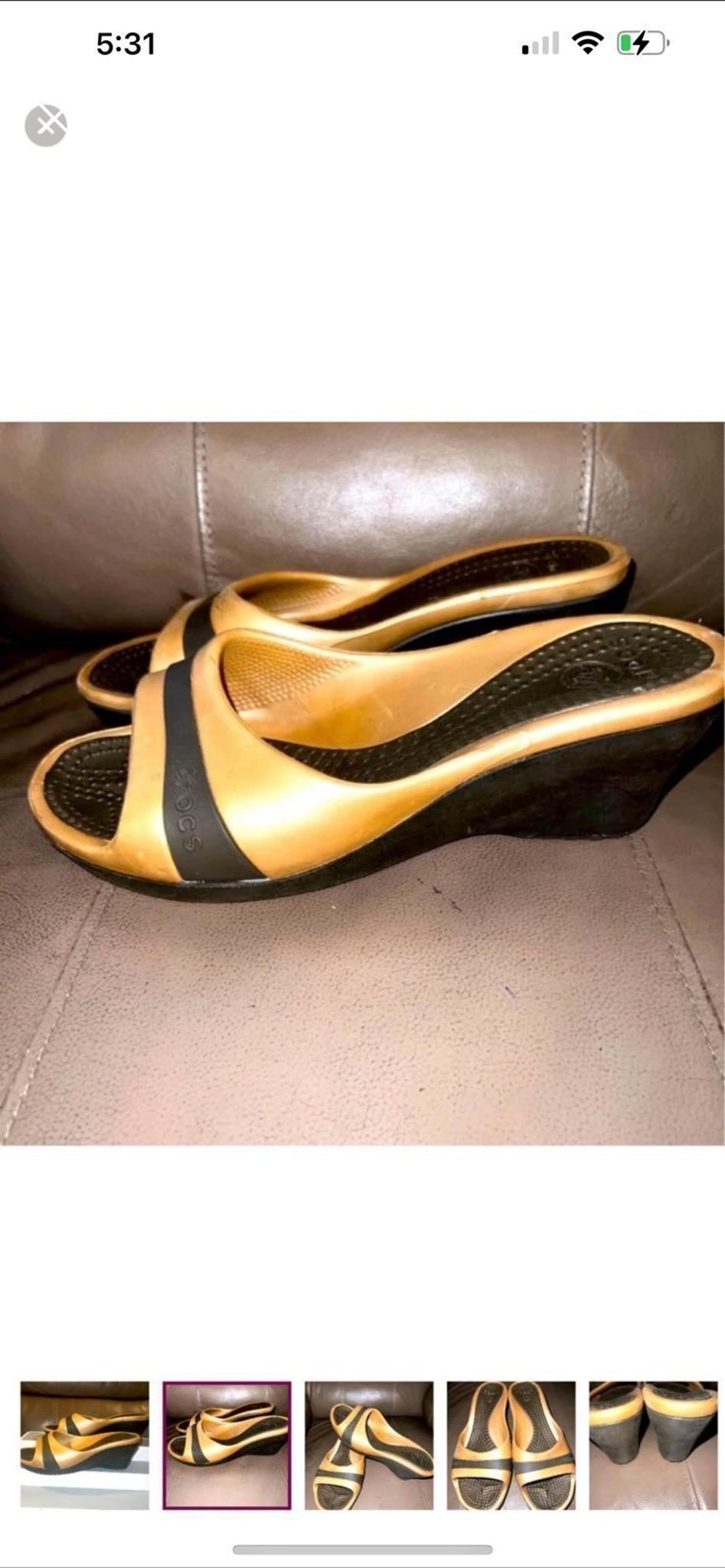 Crocs Sassari Wedge heels, Women’s size 9
