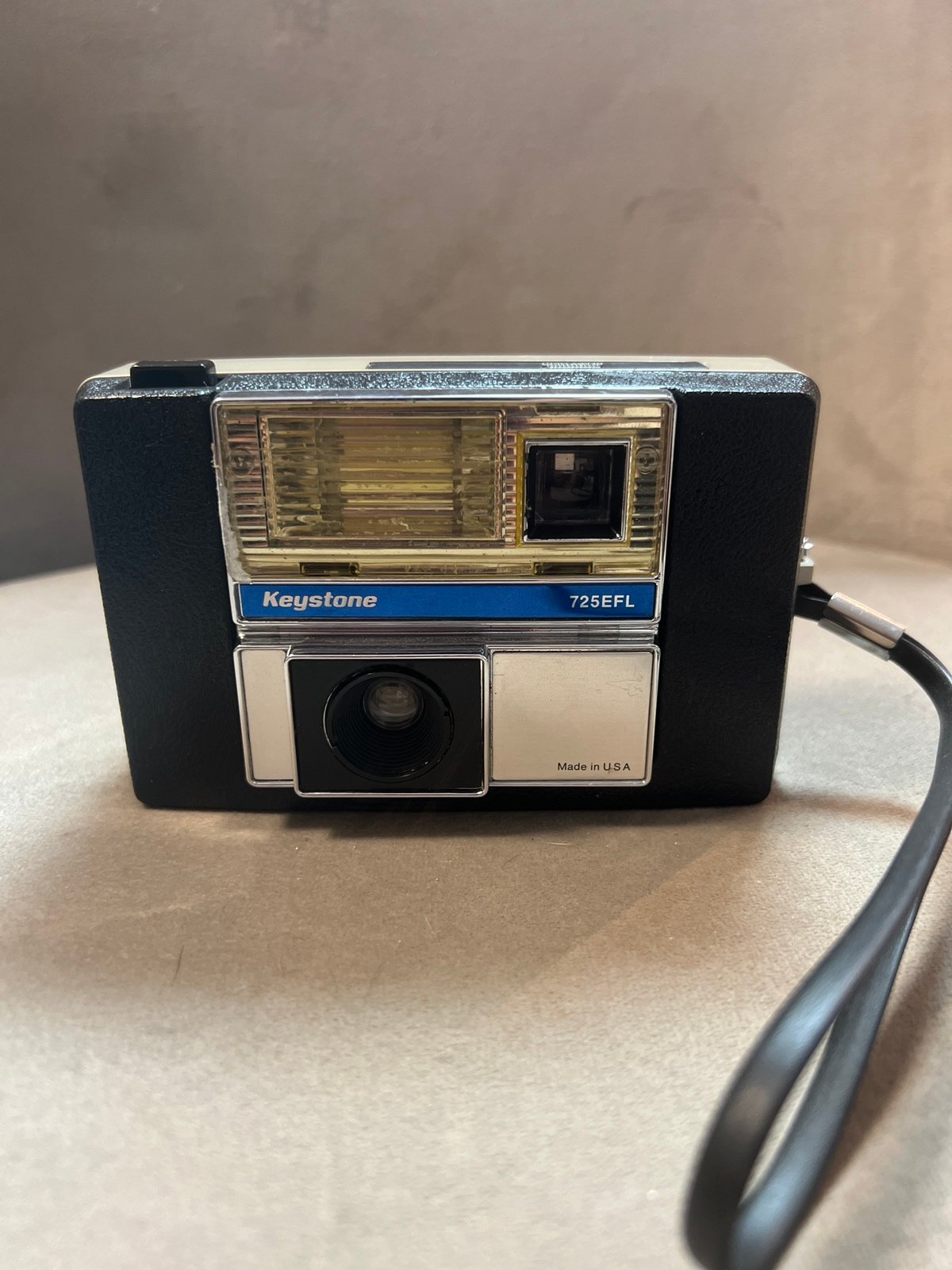 vtg Keystone 725EFL Instant loading electronic flash color camera