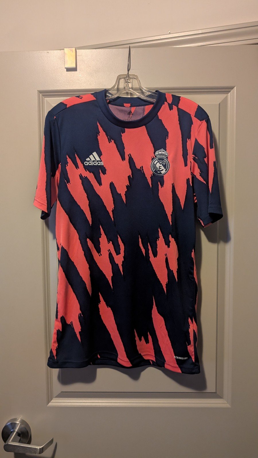 Adidas Real Madrid Preshi Pre-Match Soccer Jersey Mens Medium/FQ7902 Blue Pink