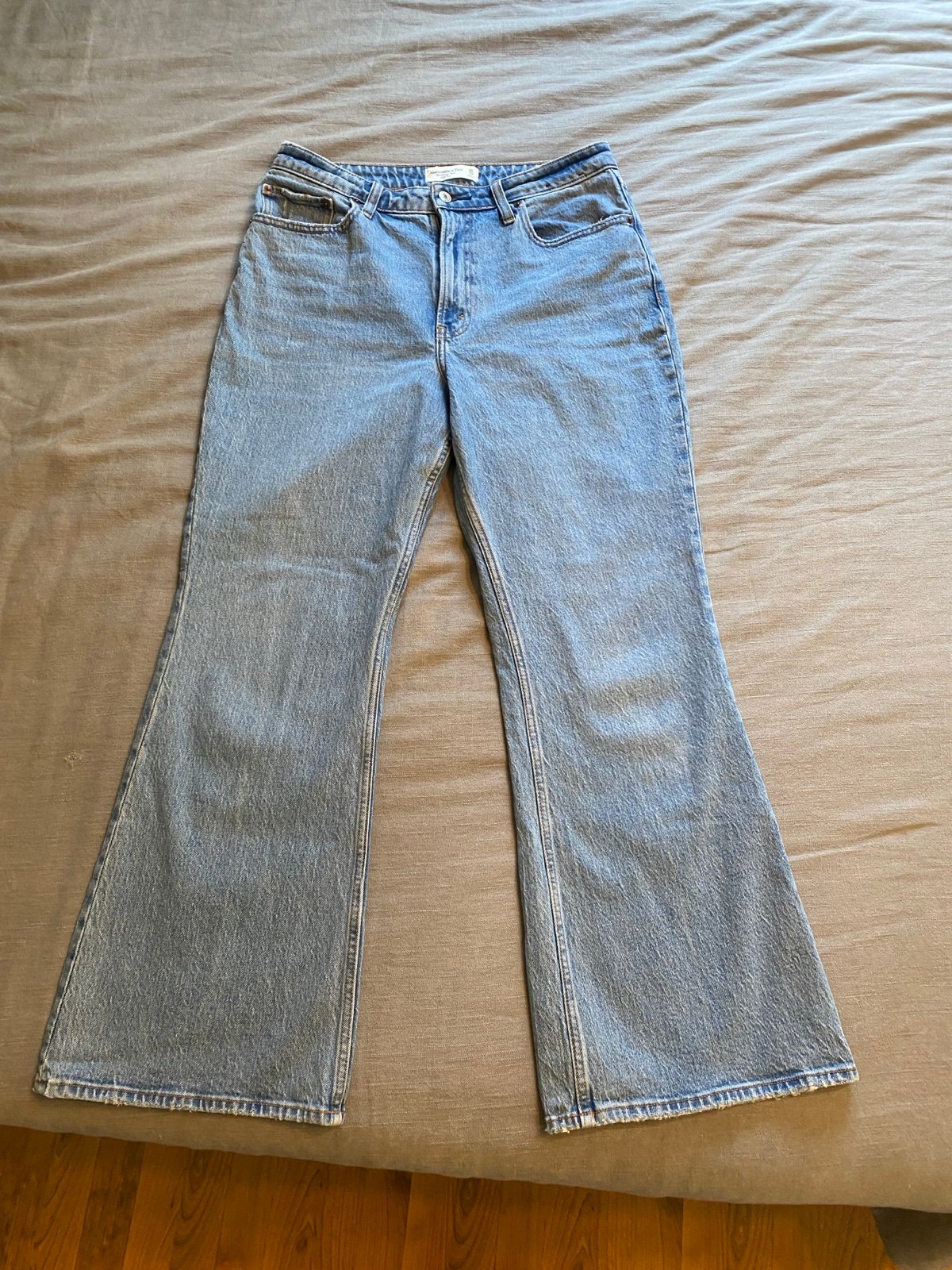 Abercrombie and Fitch curve love jeans size 10 short