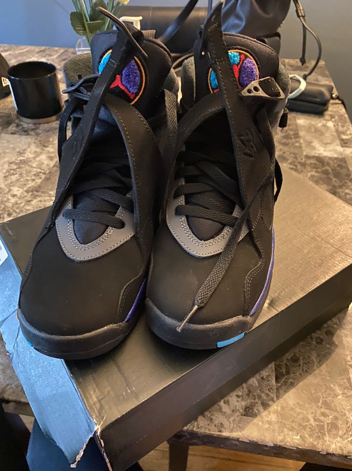 Jordan 8 retro size 7Y