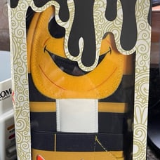 absolutely ridiculous BUMBLE/SALT LAKE BEES MiLB collab sliding mitt