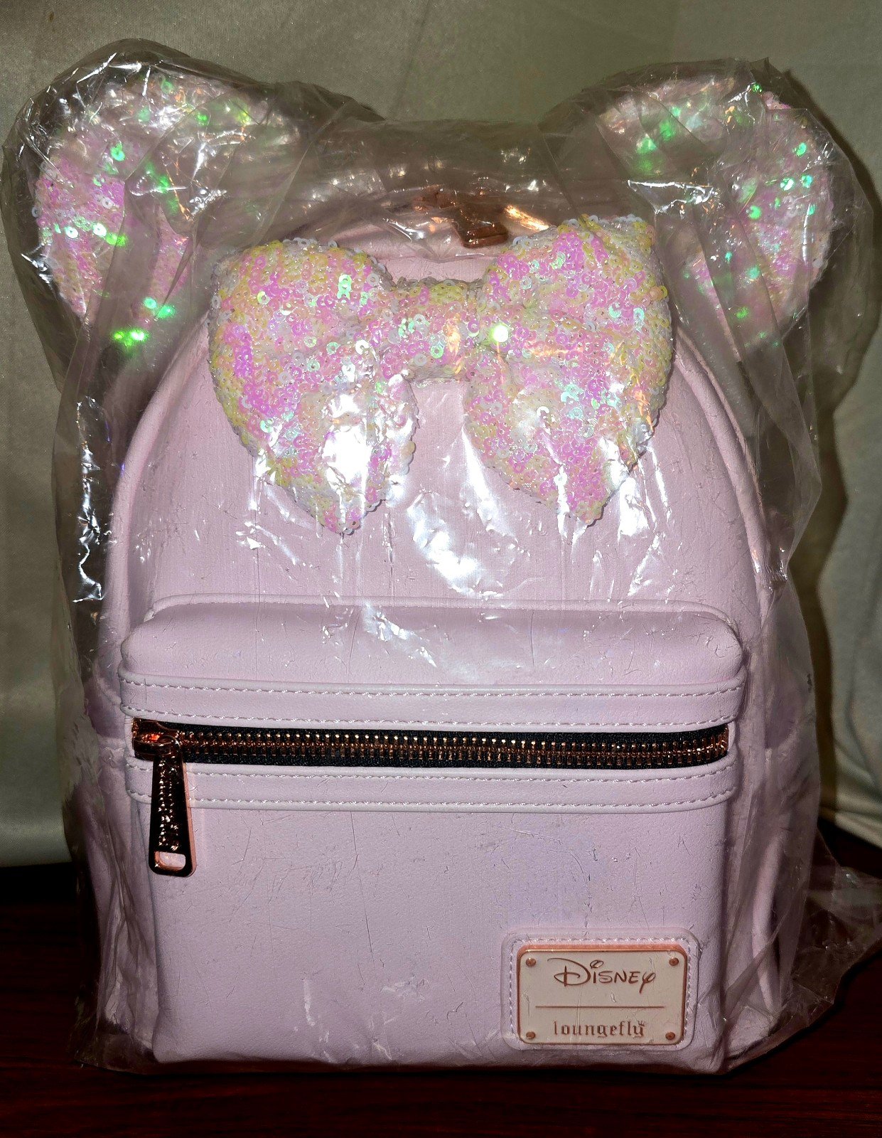 Loungefly Minnie Pink Iridescent