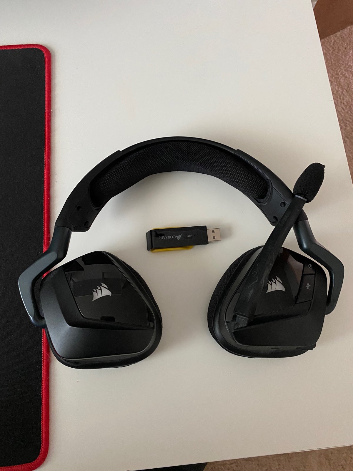 Corsair void wireless gaming headset