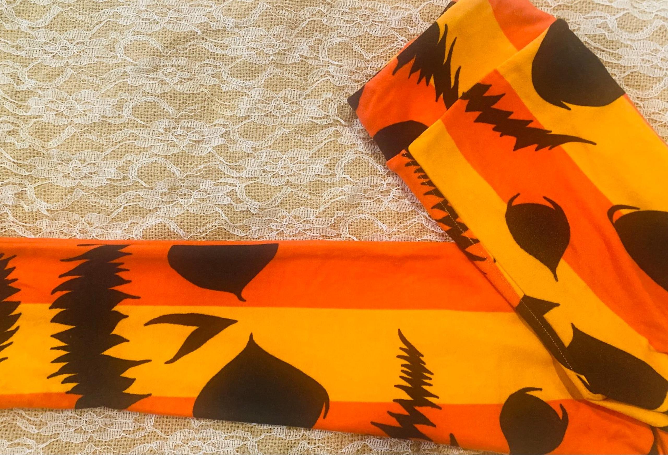 Lularoe Kids Leggings pumpkins&witches Size L\XL kids Brand New 2 pair