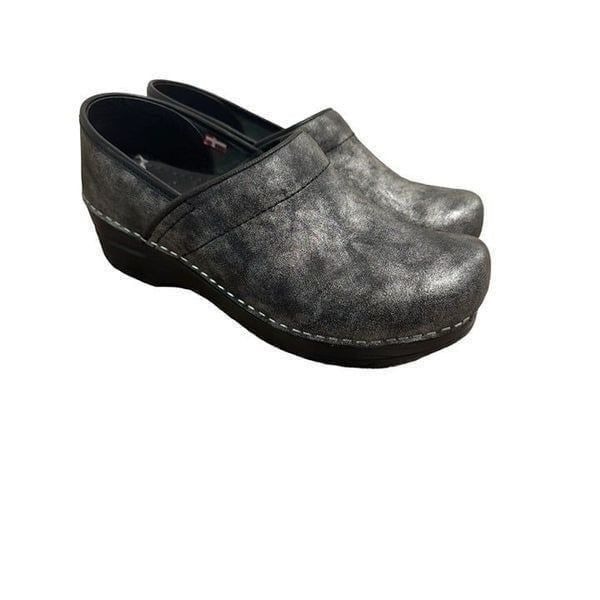 Sanita Danish Signature Professional Clog Metallic Pewter Sz 38 (Runs Small)