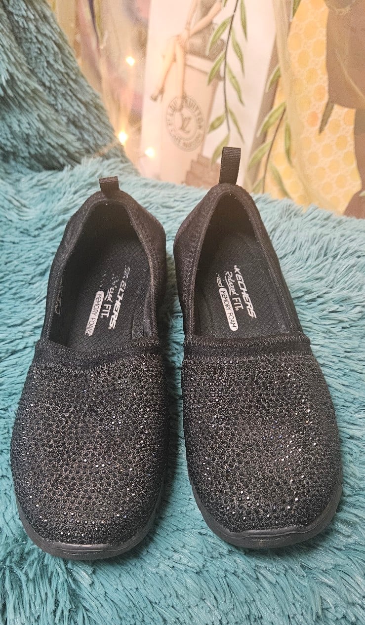 Skechers