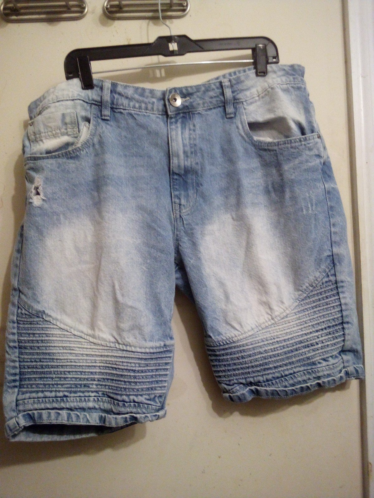 Shorts sz 40 southpole