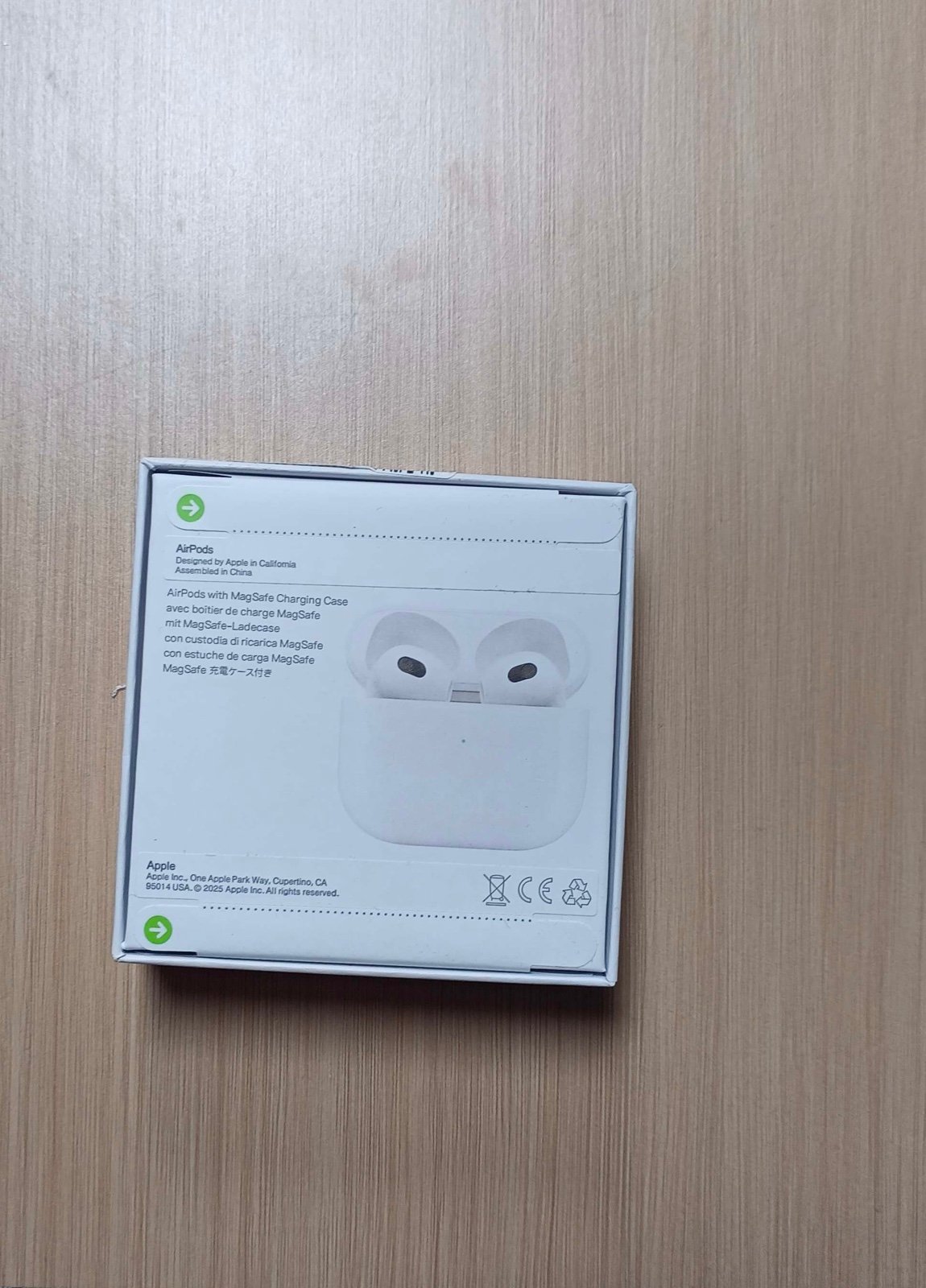 AirPods