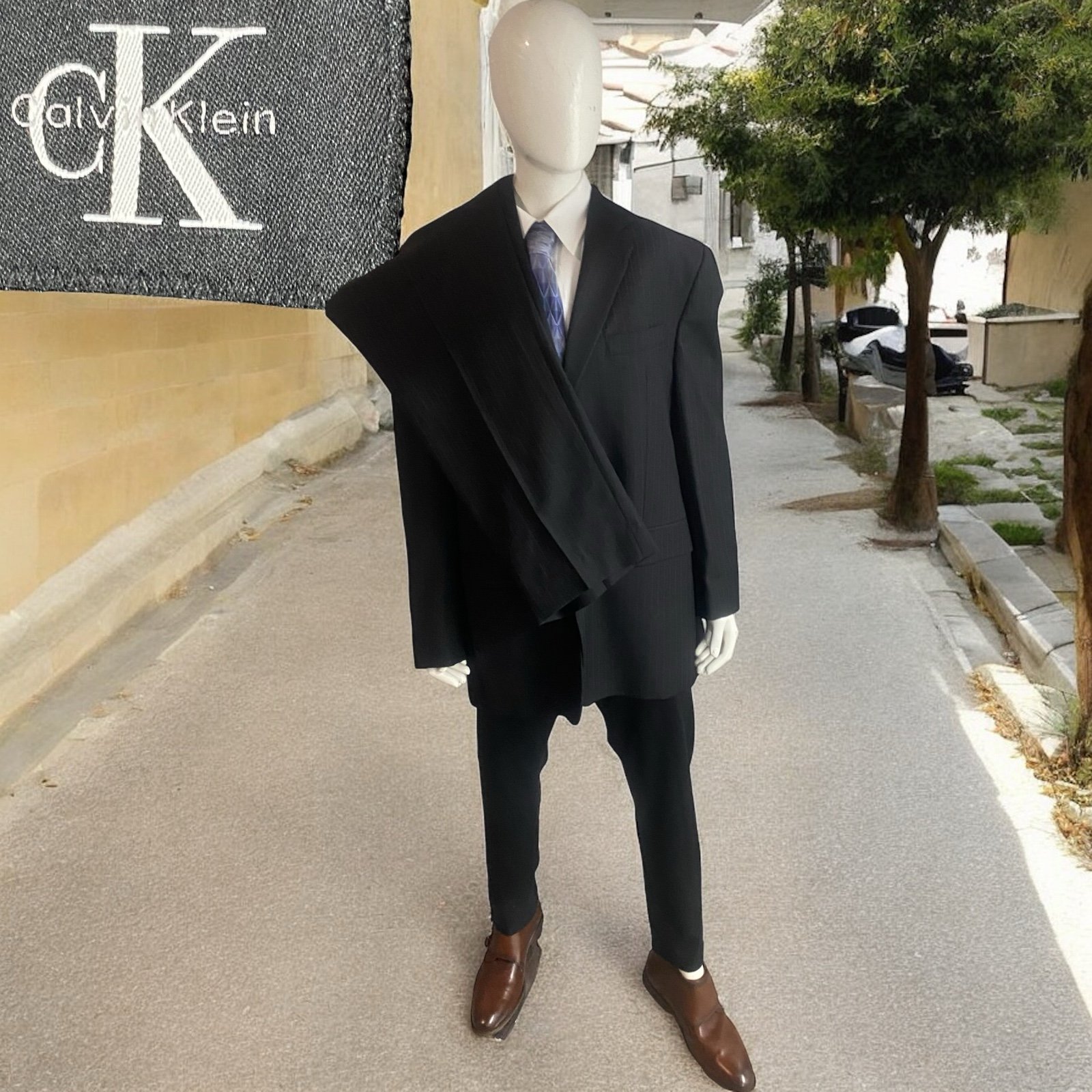 Calvin Klein blazer and pants shadow striped 42R
