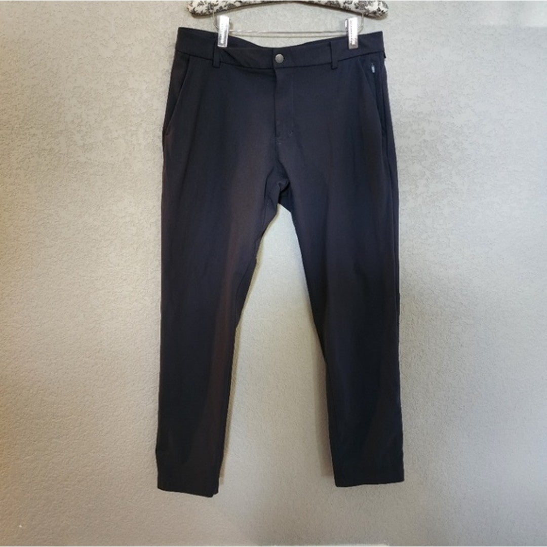 Lululemon ABC Classic-fit warpstreme size 34in waist