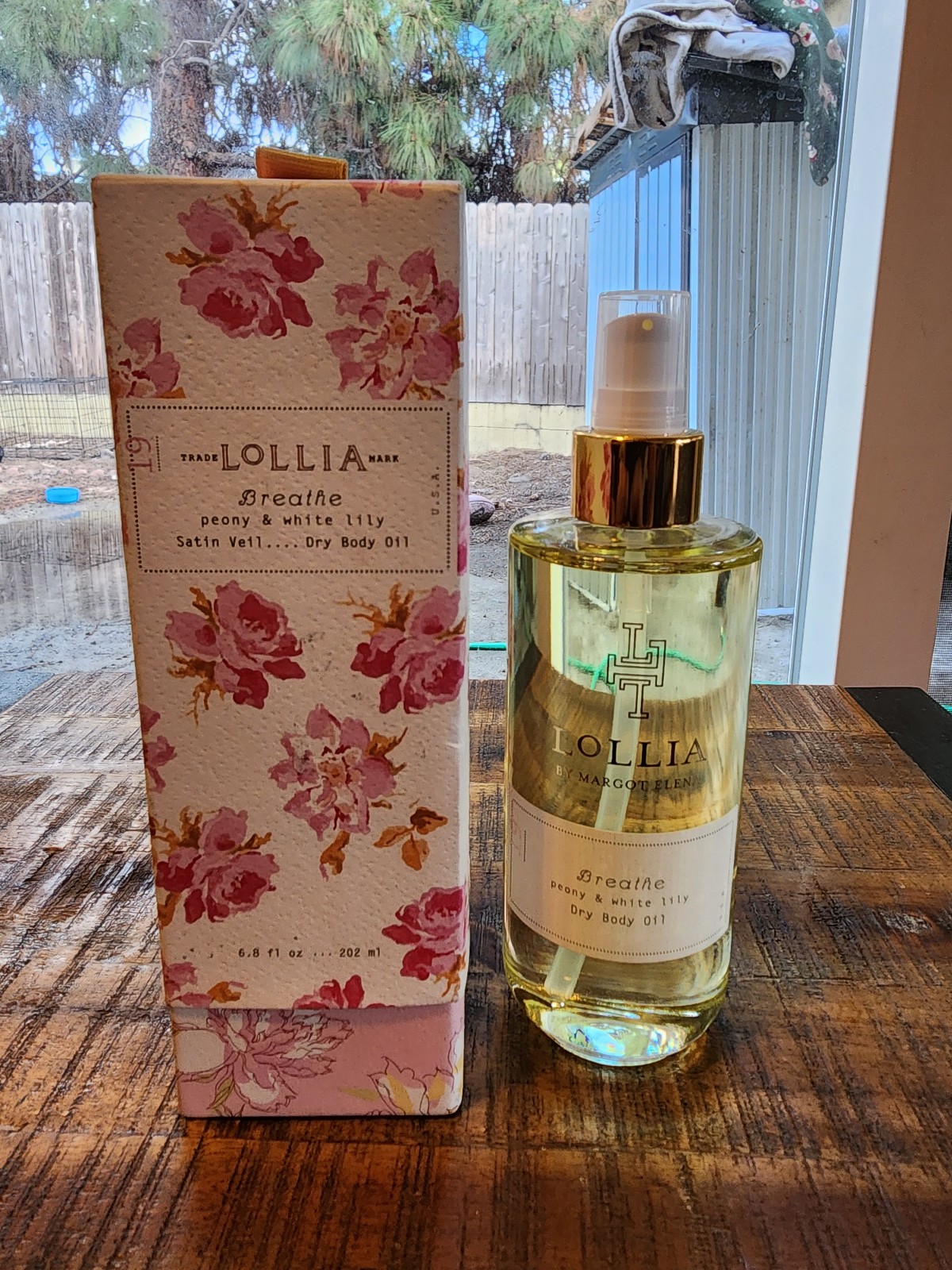 Lollia breathe peony & white lilly satin veil dry body oil 6.8 oz nib