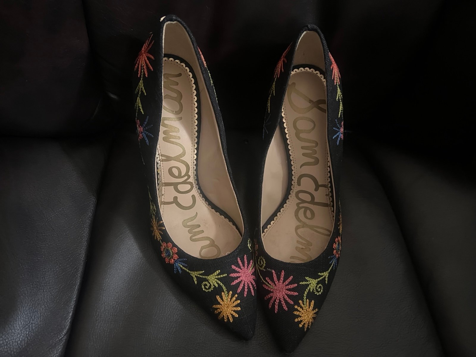 Sam Edelman Sexy Floral embroidered Stilettos Pumps size 8