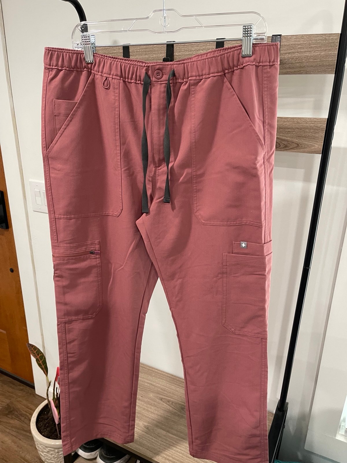 Figs Mauve Cairo Cargo Scrub Pants L