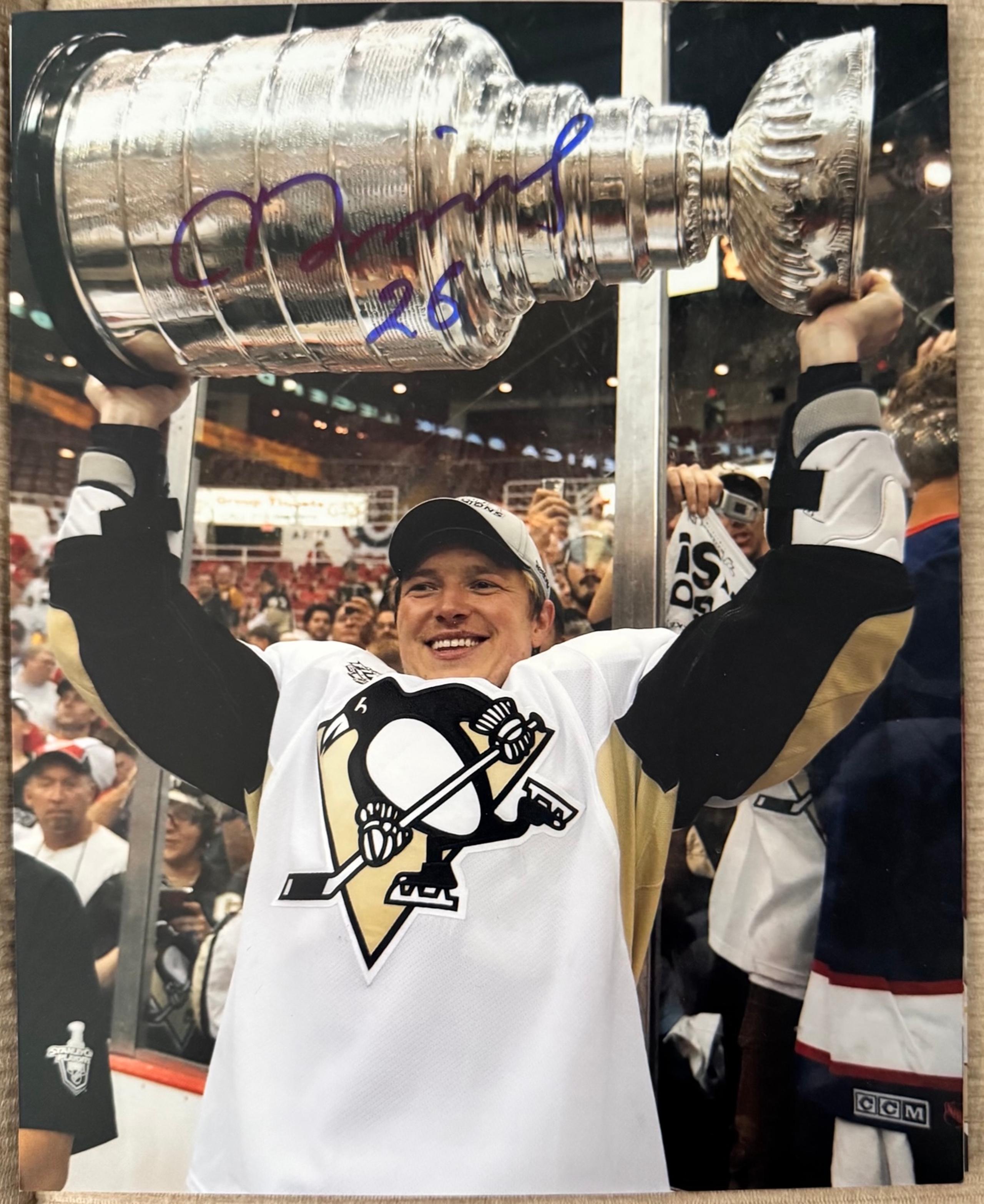 Ruslan Fedotenko hand signed Penguins 2009 Stanley Cup 8x10