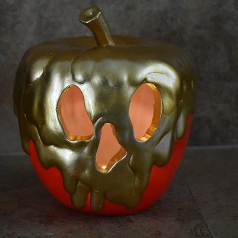 RARE Snow White Evil Queen Grimhilde OLD HAG POISON APPLE LIGHT UP Statue Figure