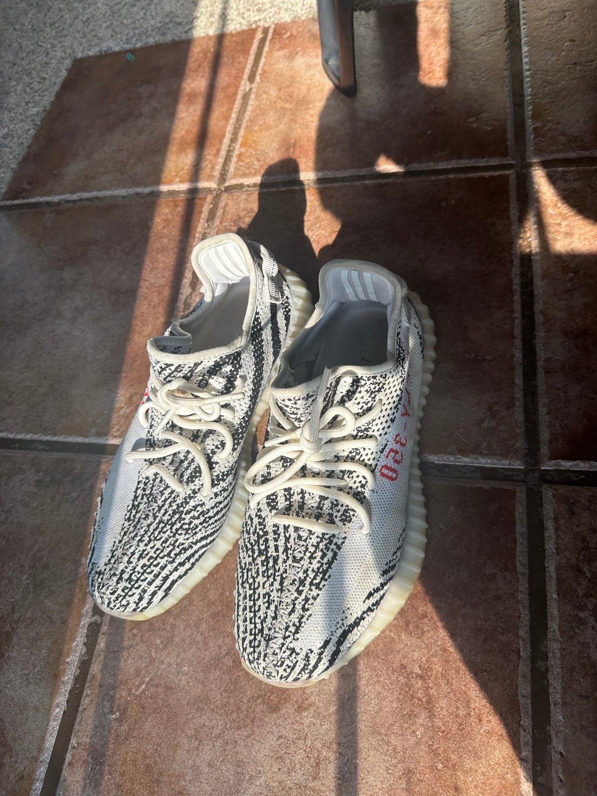 Yeezy Adidas Boost 350 V2 Zebra