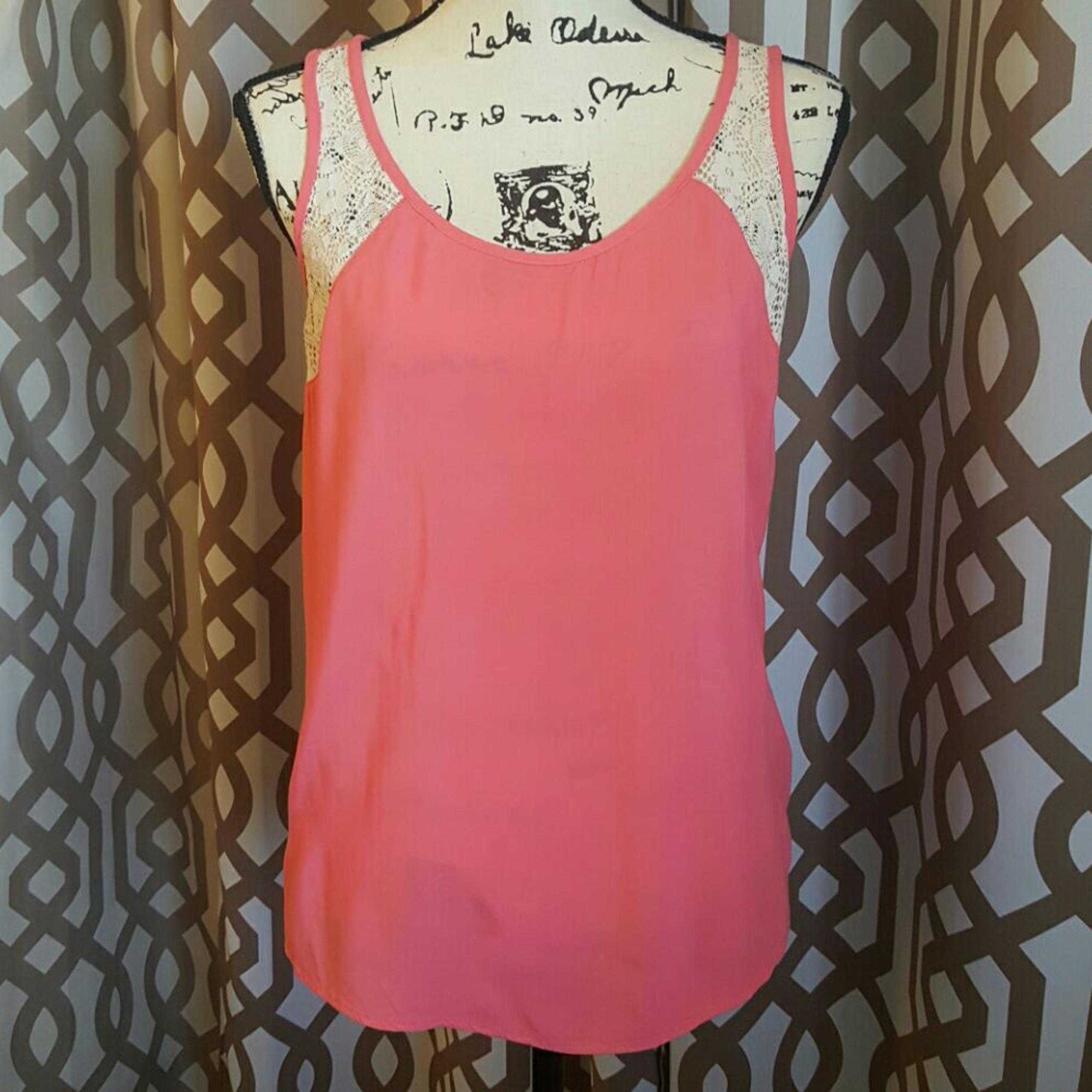 Mossimo Crochet Detail Tank Top L