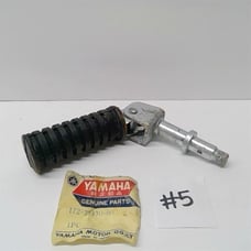 172-27430-00 Rear Footrest Assembly 1967 1968 1970 YDS5 DS6 AP-197 #5
