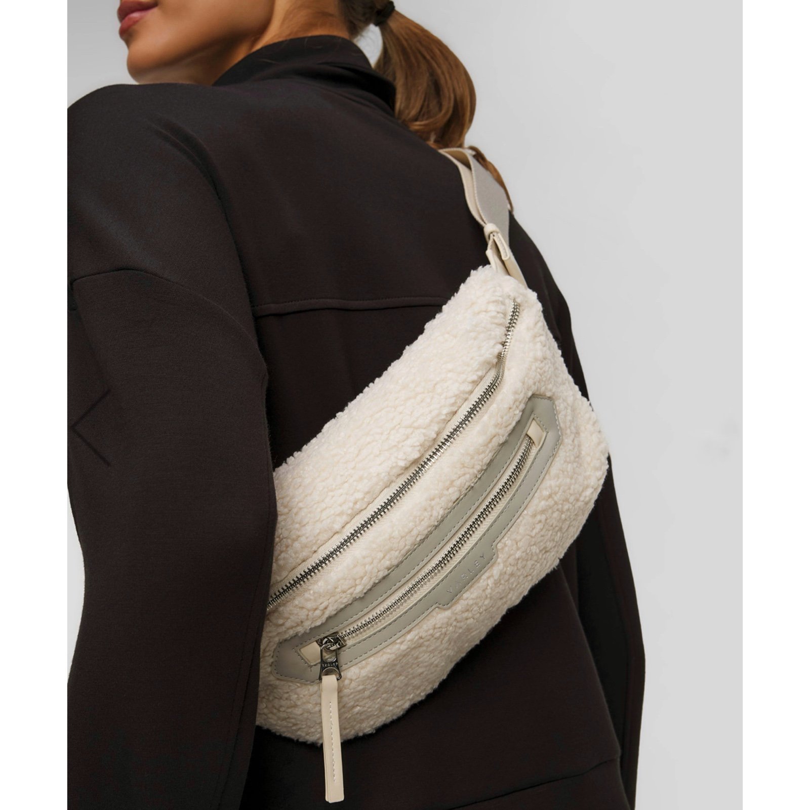 NWT Varley Sherpa Belt Bag