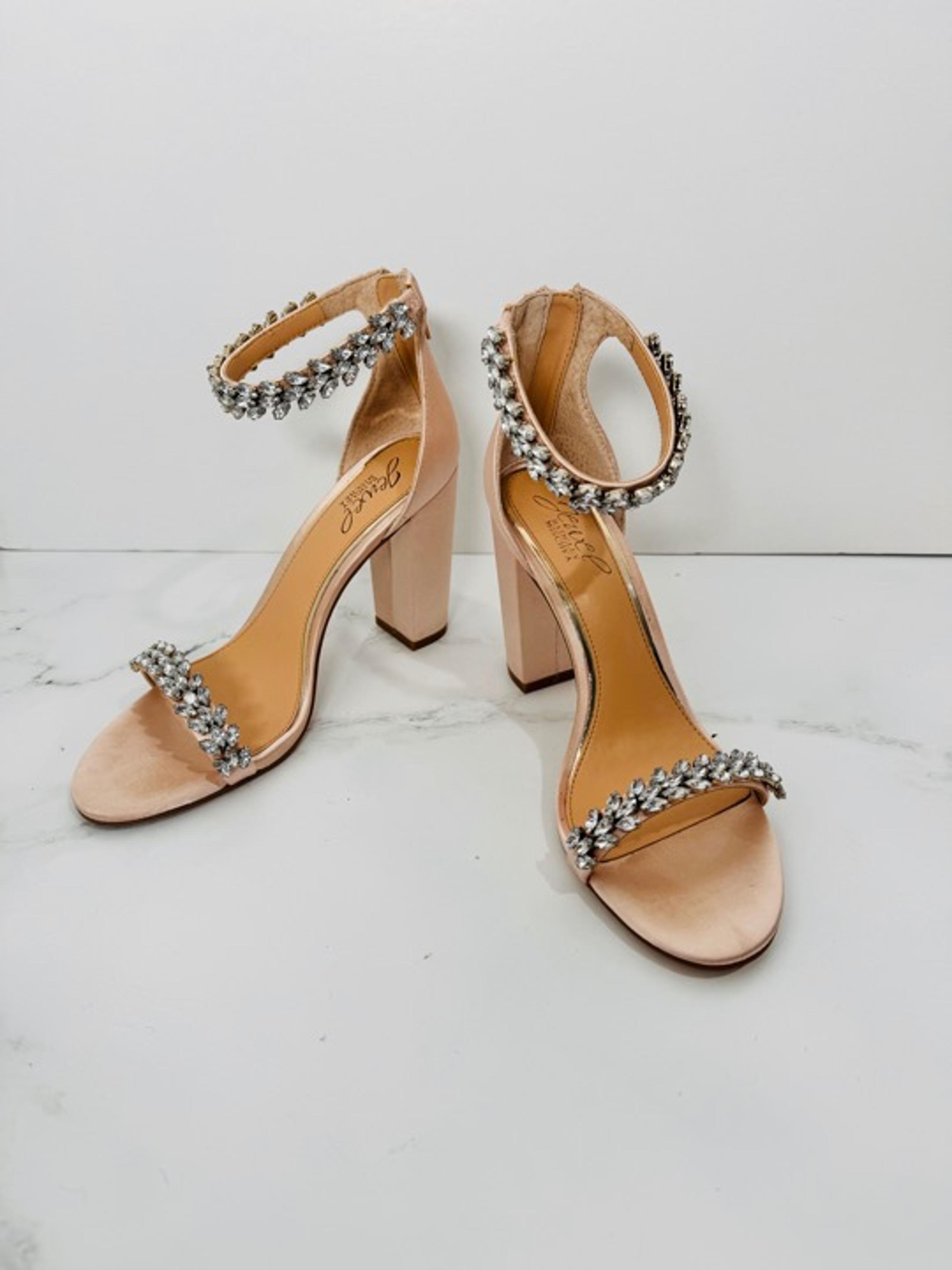 Jewel Badgley Mischka Mayra Ankle Strap Evening Shoe - Bridal Shoes - Size 8
