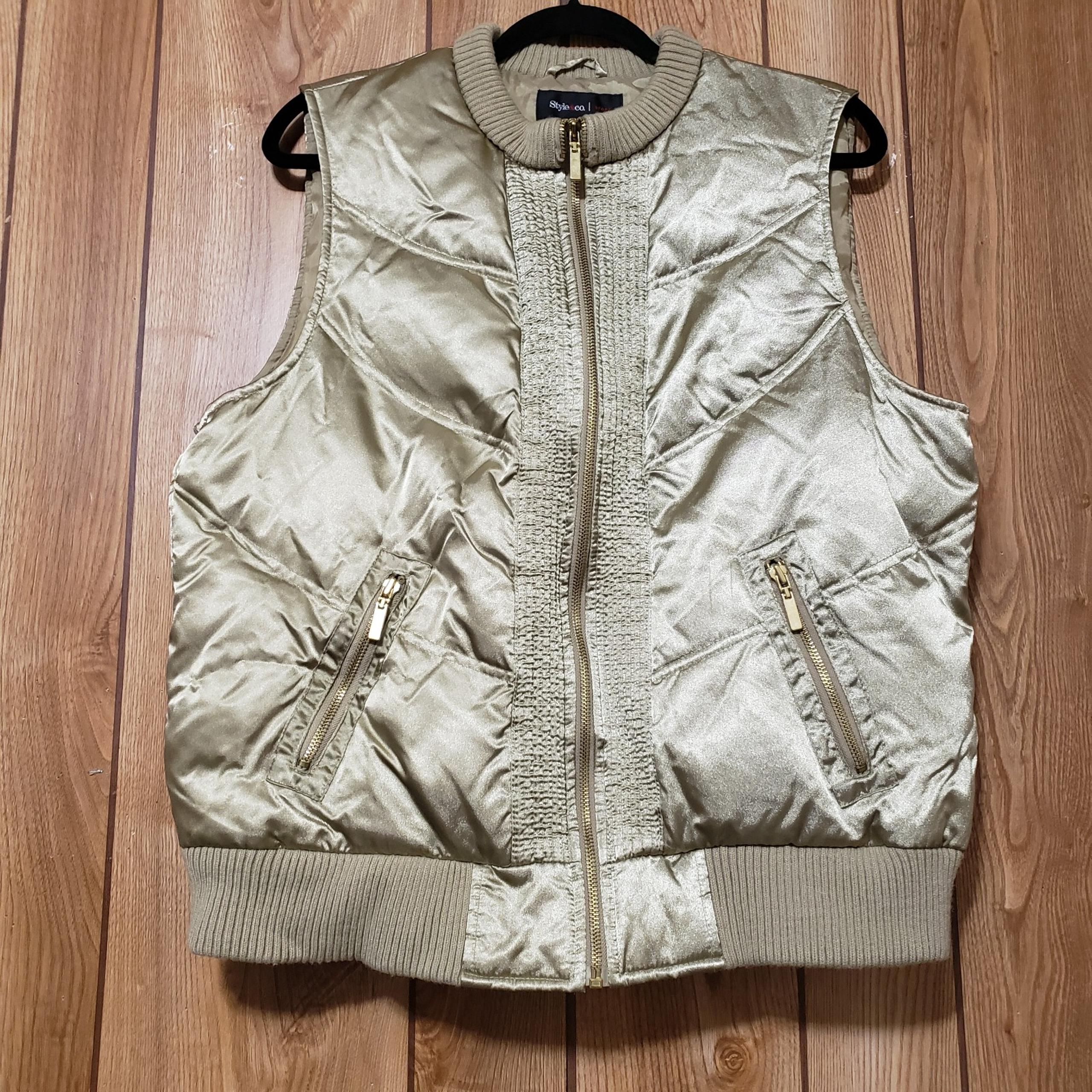 Style & Co. Sport Vest Women’s Size Large Gold Metallic Puffer Down