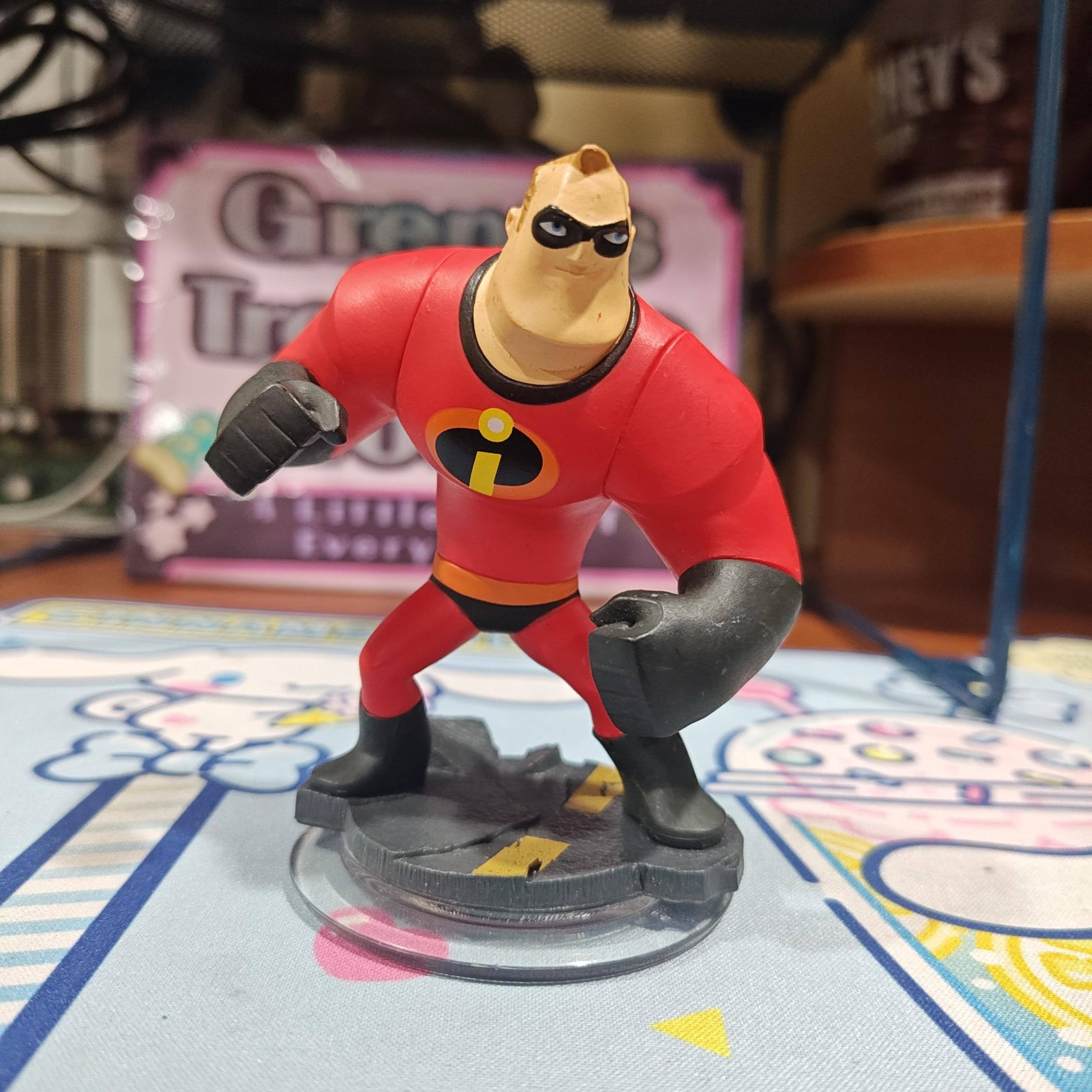 Disney Infinity The Incredibles Mr. Incredible Figure