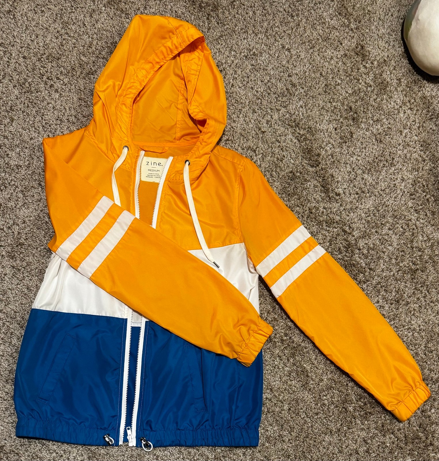 Zine windbreaker top
