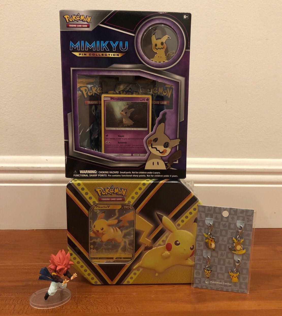 Pokémon Pikachu V Powers Tin Mimikyu Pin Collection 2017