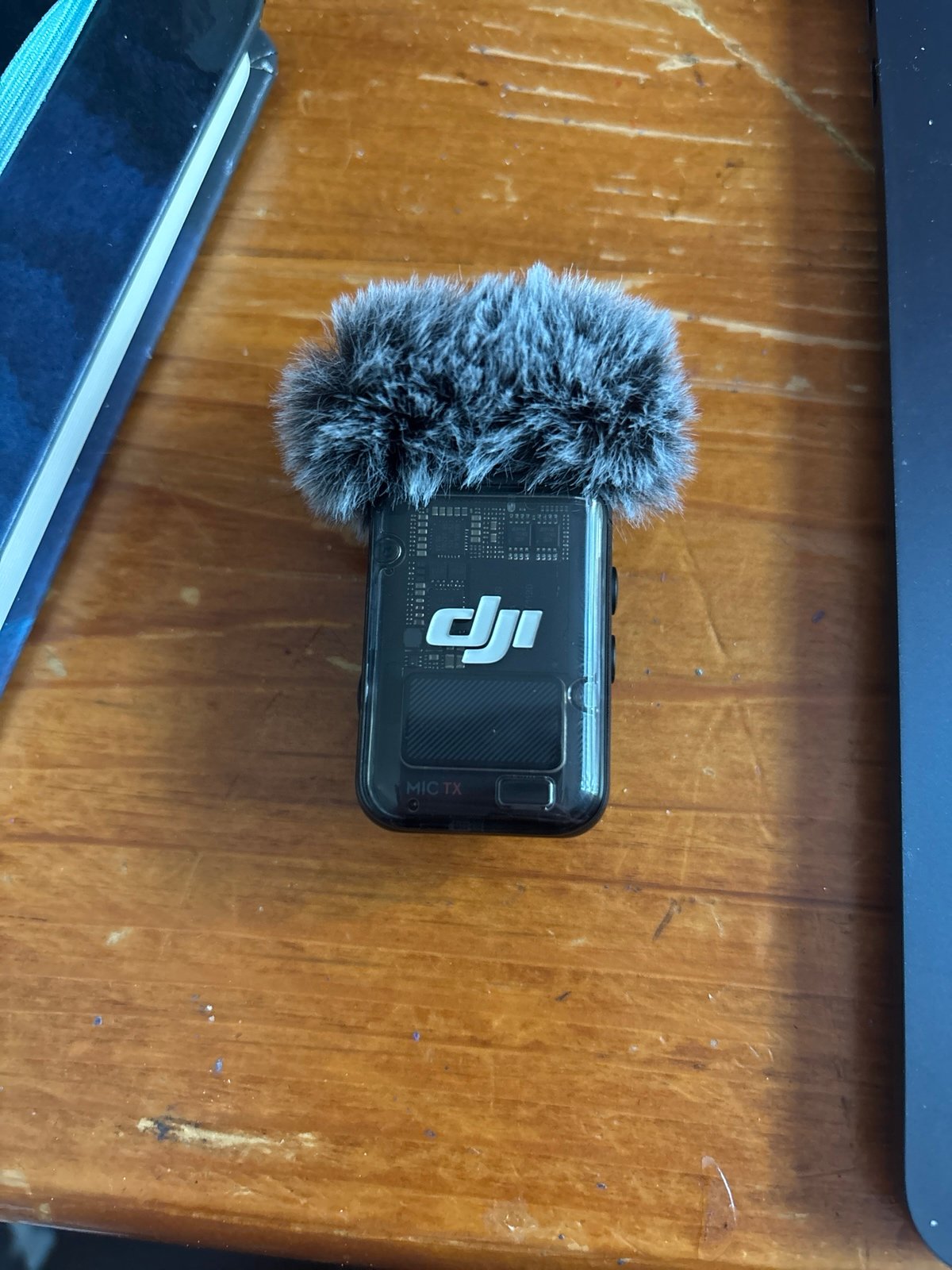 DJI professional microphone with charger