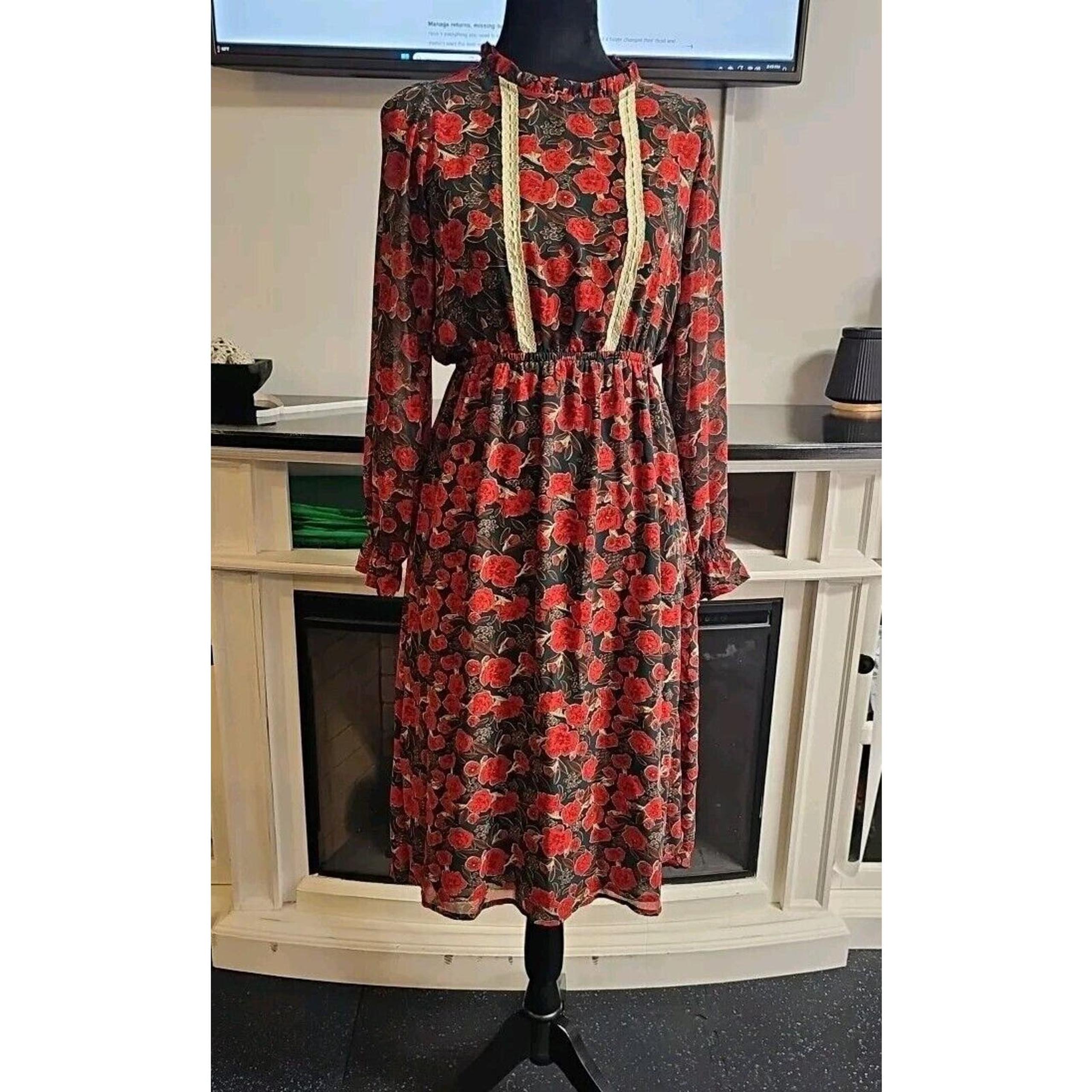 Hayden Los Angeles Dress Womens Small Floral Print Sheer Sleeve Cottagecore Midi