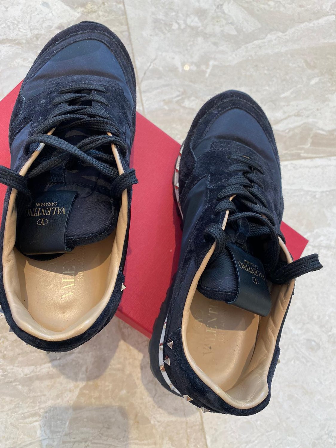 VALENTINO｜SNEAKERS (4Y0S0B17 VRN N01 / 4Y2S0B17 VRN N01 Rockstud Untitled leather low-top sneakers VALENTINO
