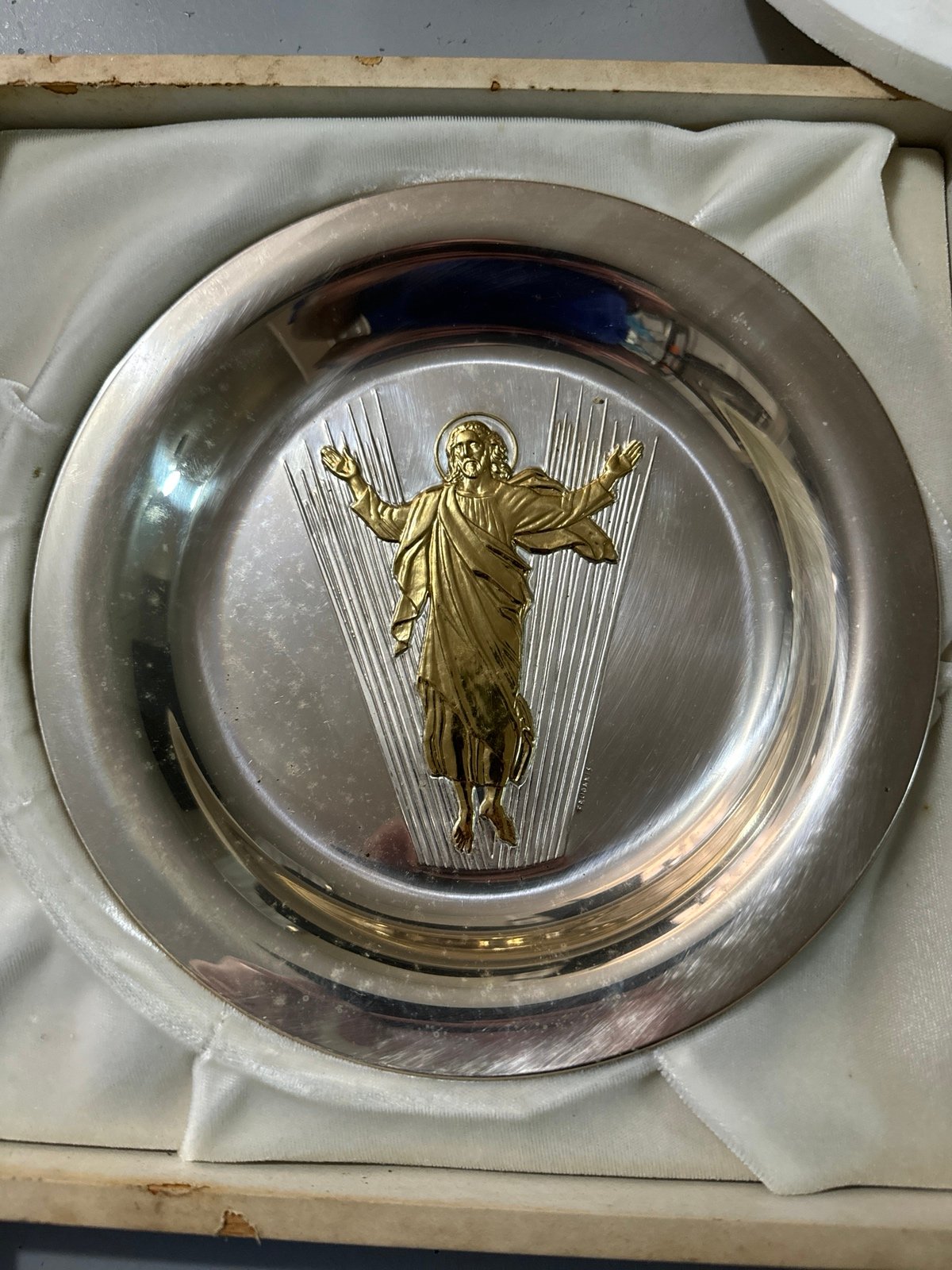 Vintage The Resurrection by Evangelos Frudakis Collectors Plate