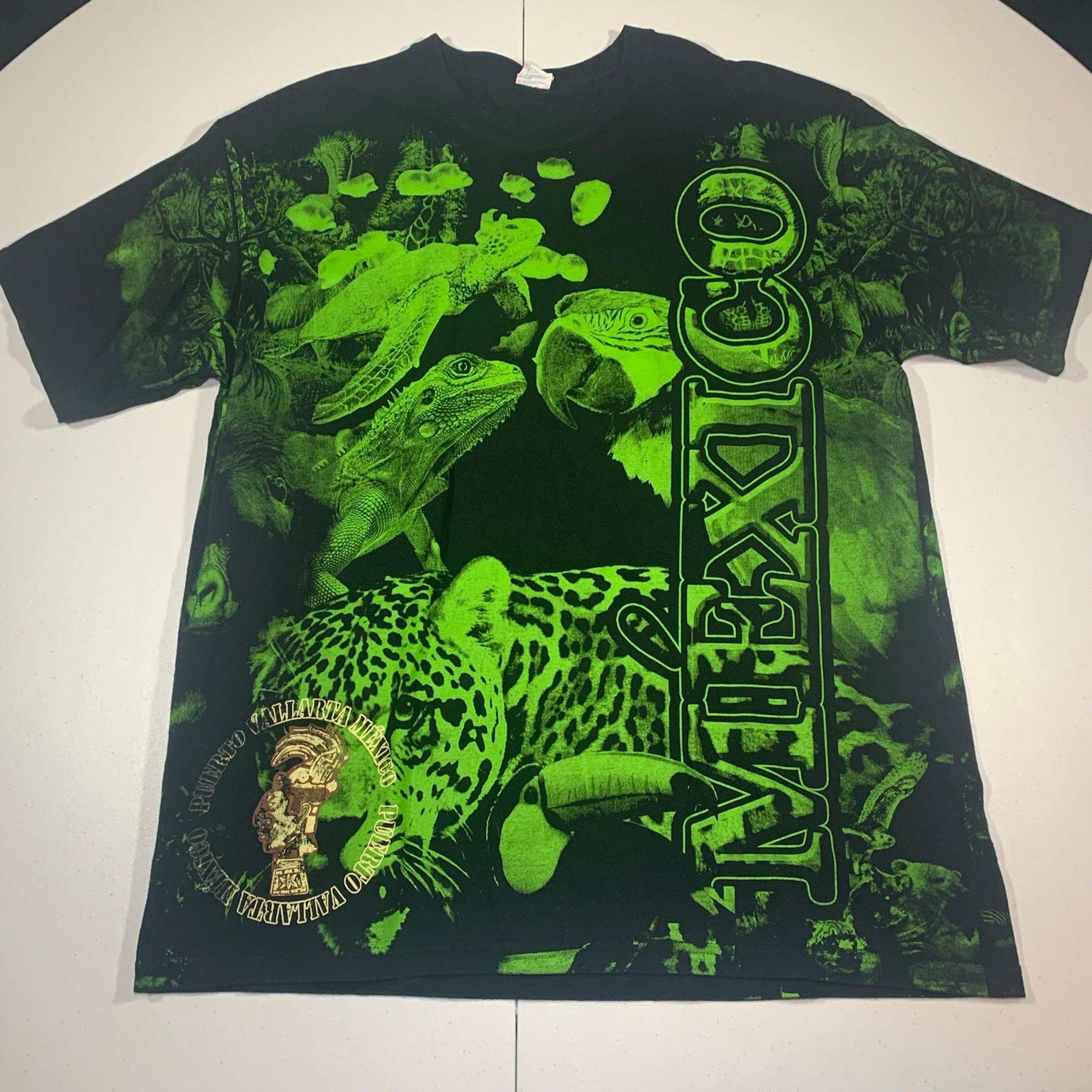 Yazbek Mexico T-Shirt Mens XL Black Bright Green Wildlife Graphic All Over Print