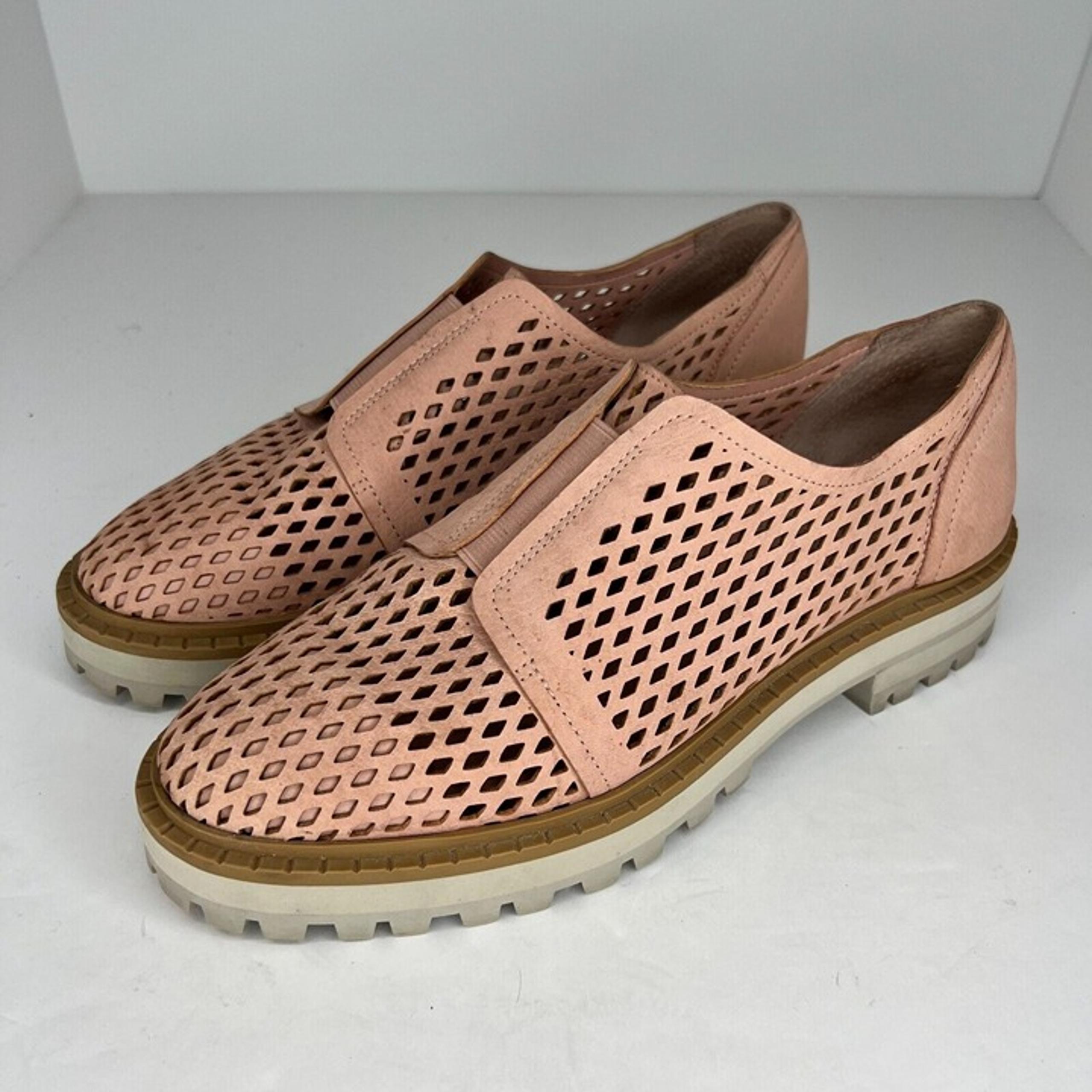 Vince Camuto Womens Mritsa Pink Leather Perforated Derby Size 8 Slip-On Shoes