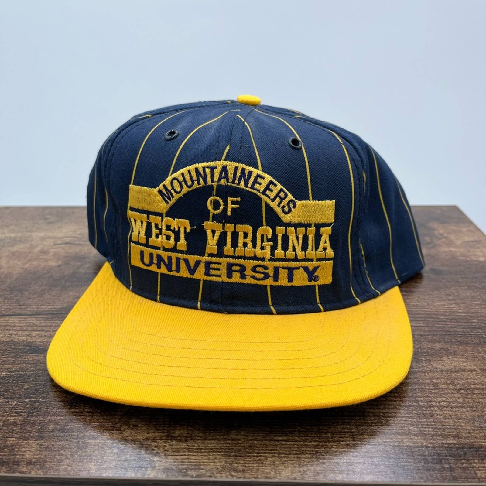 Vintage West Virginia Mountaineers Hat Cap Snapback WVU Vintage West Virginia Mountaineers Hat Cap Snapback WVU