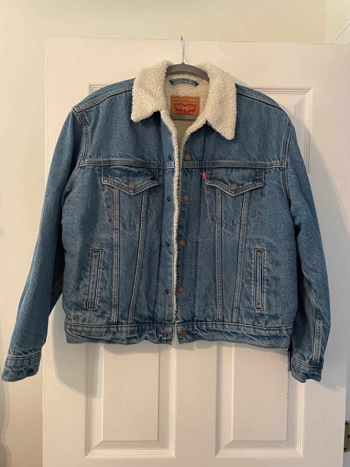 Levi’s EX-BOYFRIEND SHERPA TRUCKER JACKET